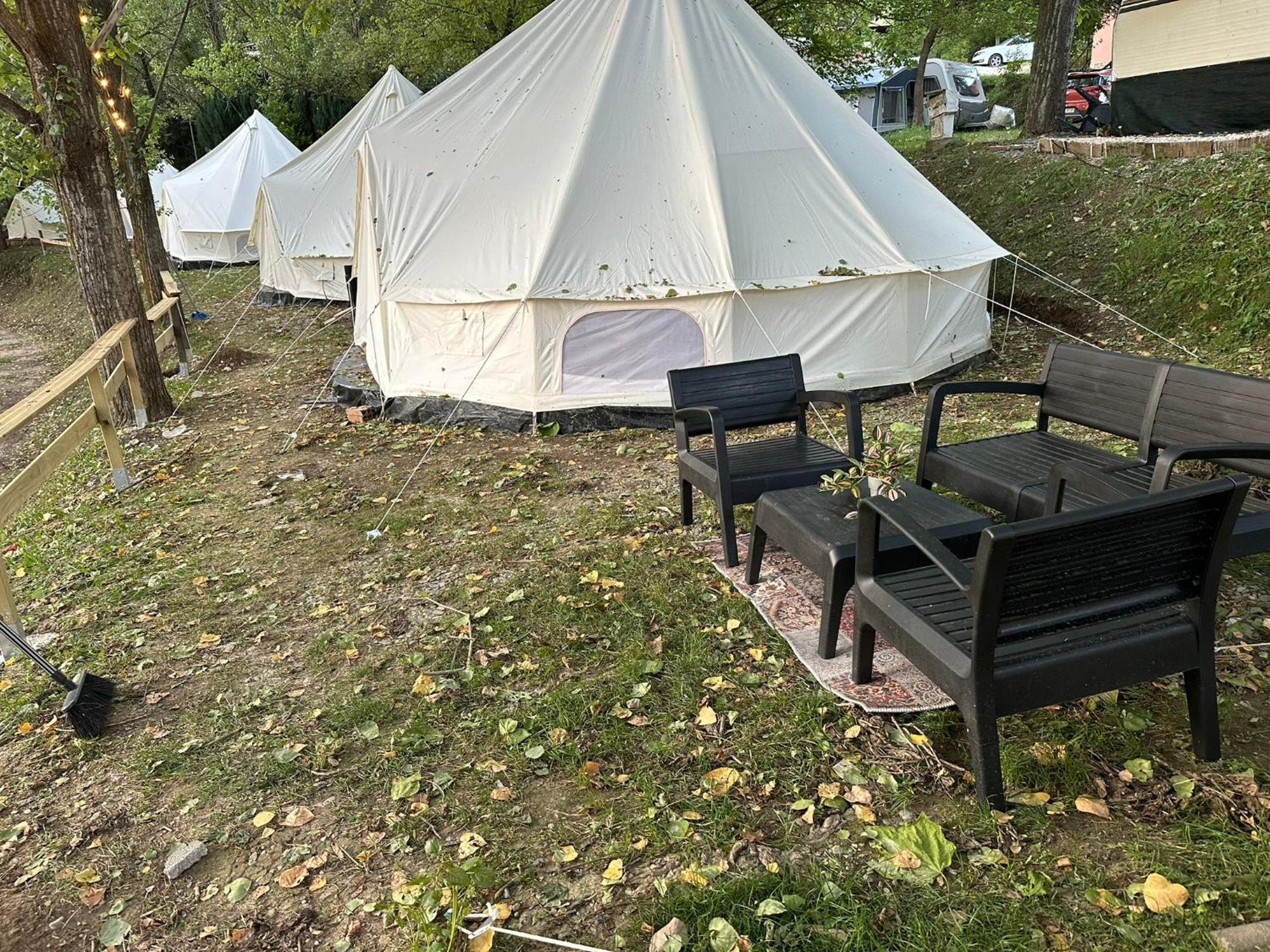 Tiendas Safaris Ripoll Exterior photo